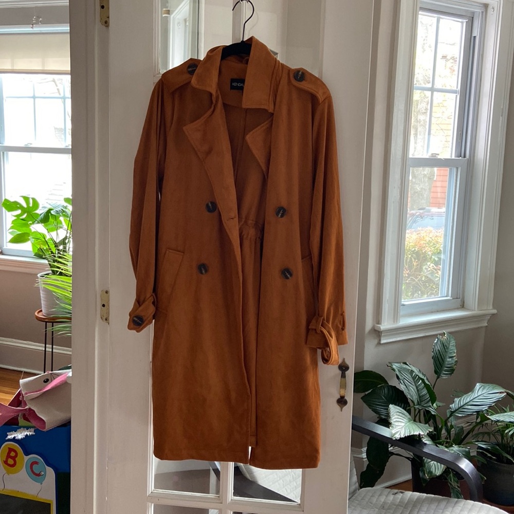 Suede trench coat, Kendal and Kylie
